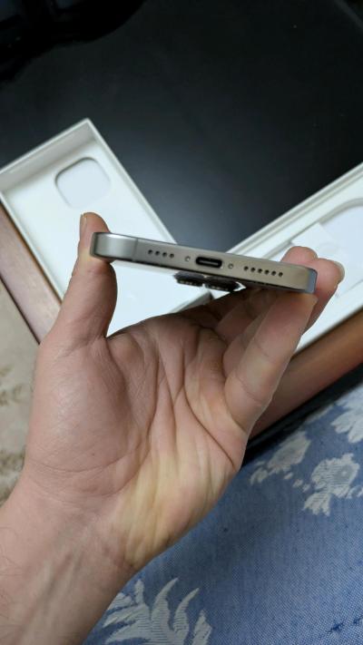 iPhone 16 pro max - Thumbnail 6