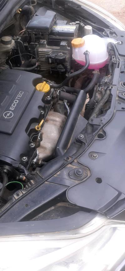 opel corsa 1 2 essence an 2012 - Thumbnail 5