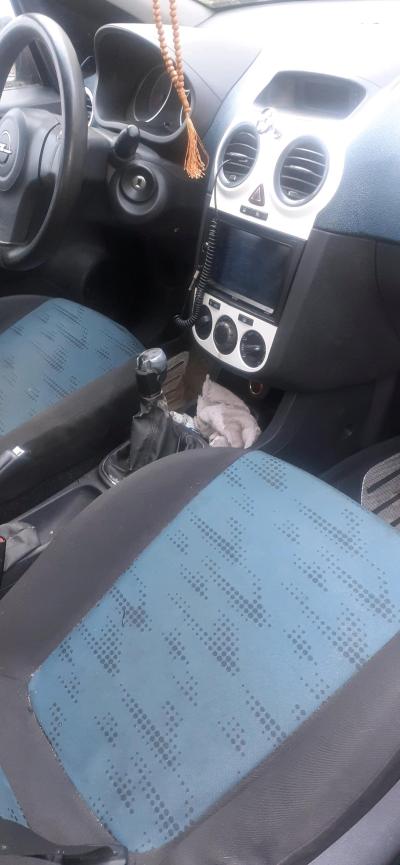 opel corsa 1 2 essence an 2012 - Thumbnail 6