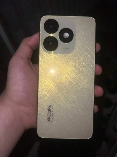 itel a 70 - Thumbnail 3