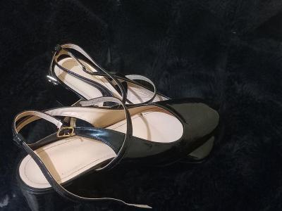 حذاء جميل - Thumbnail 5