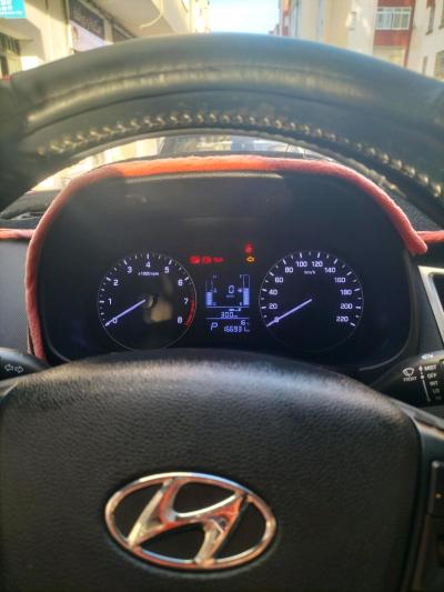 Hyundai CRETA 2019 - Thumbnail 2