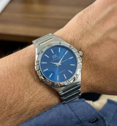 ساعة رجالية فخمة تليق مع كل الالبسة