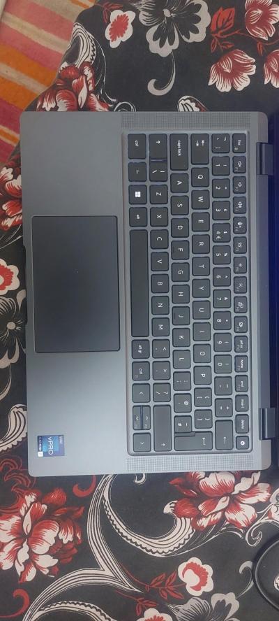 dell latitude 4930 - Thumbnail 3