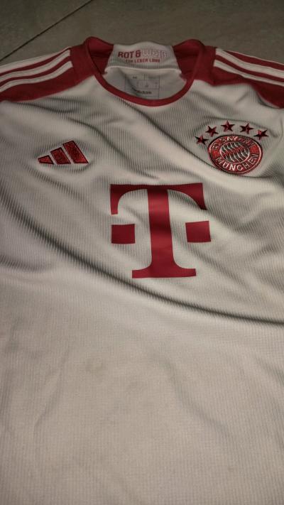 maillot domicile du Bayern Munich - Thumbnail 4