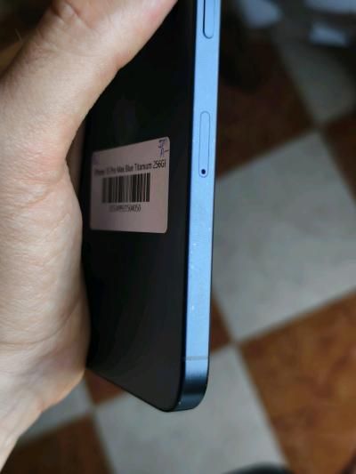 iphone 15 pro max 2