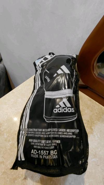 gants de boxe - Thumbnail 3