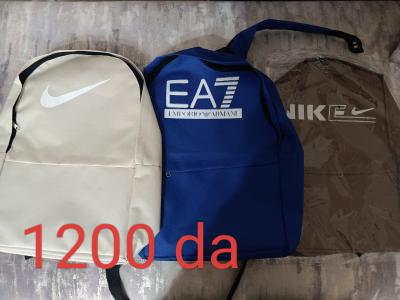 CARTABLE ADIDAS NIKE LACOSTE ASICS NEW BALANCE EA7 PUMA NEUF - Thumbnail 2