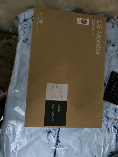 cran moniteur LG full HD 1080p ips