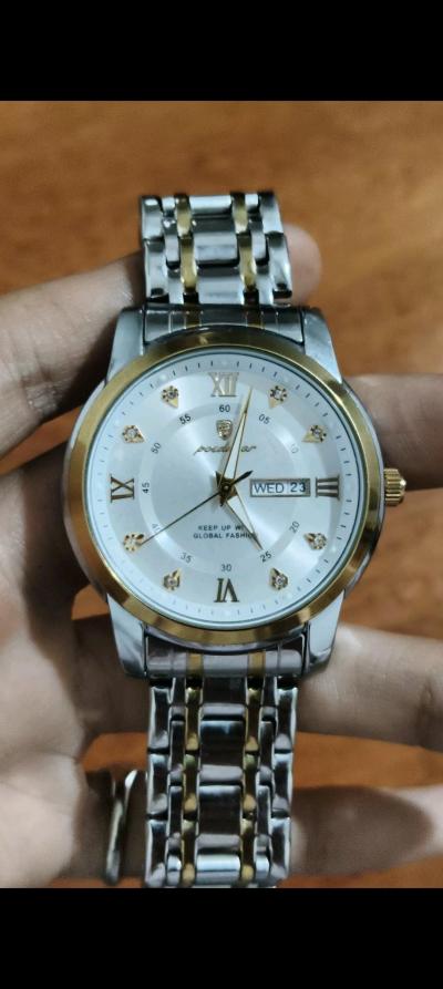 montre quartz day date - Thumbnail 2