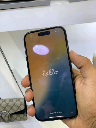 iphone 15 - Thumbnail 2